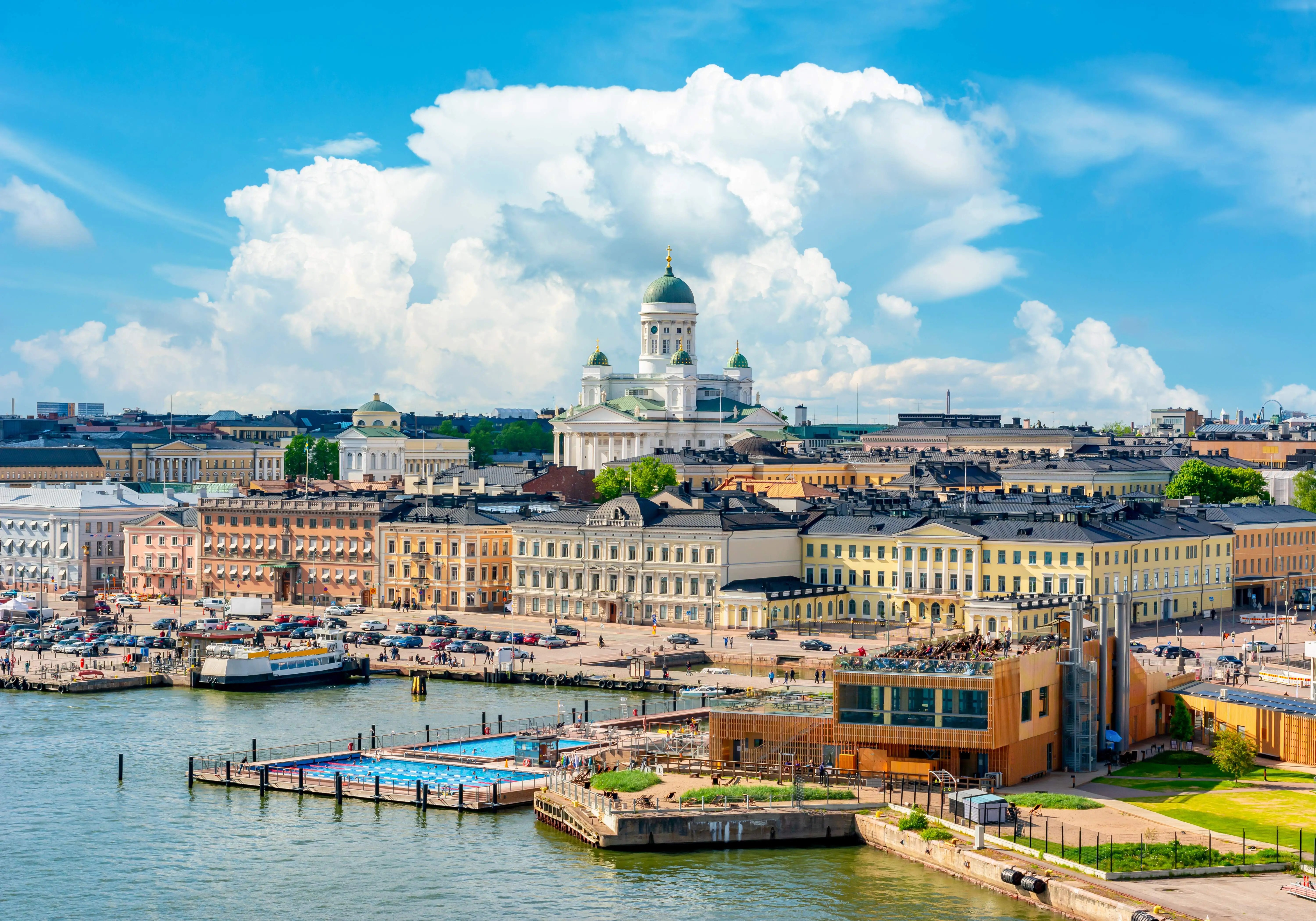 Helsinki i jego najważniejsze atrakcje – wycieczka autobusowa