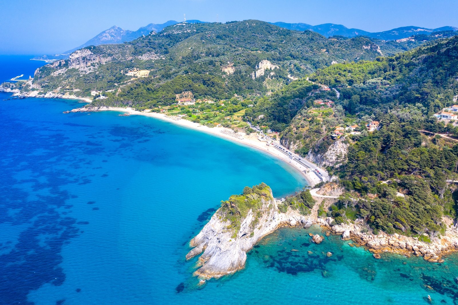 Samos od wschodu - klasztory, widoki i tradycje wyspy w j. polskim