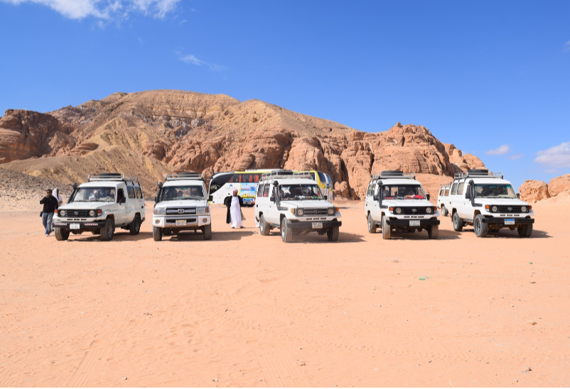 Ztracená země PLUS - džípové safari, kaňony Sinai a výlet po moři v Tabě s úvodním ponorem