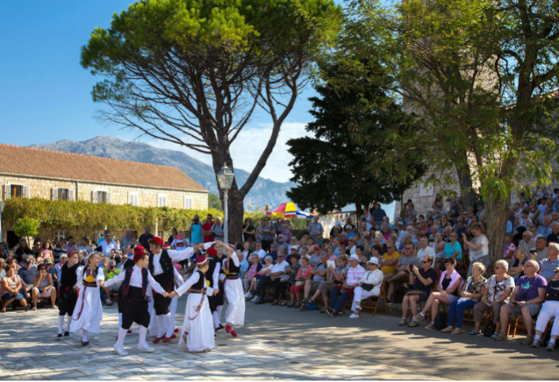 Folklor Člipi